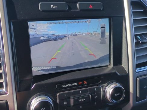 Used 2016 Ford F150 Lariat w/ Equipment Group 502A Luxury image 18