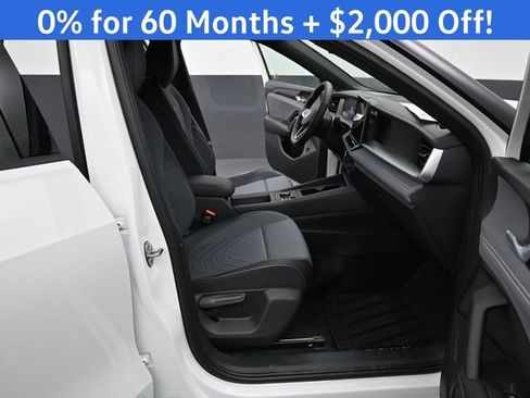 New 2026 Volkswagen Tiguan SE R-Line image 9