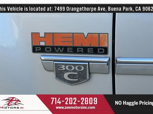 Used 2005 Chrysler 300 SRT8 w/ SRT Option Group II image 56