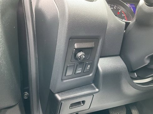 Used 2013 Nissan Rogue S w/ Special Edition Pkg AWD/4WD image 26