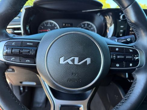 Used 2022 Kia K5 EX w/ EX Premium Package image 12