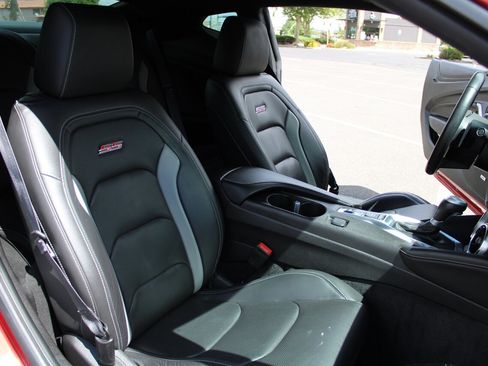Used 2016 Chevrolet Camaro SS RWD image 48