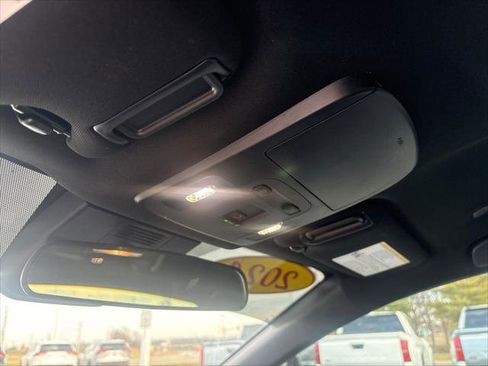 Certified 2025 Toyota Camry SE image 28