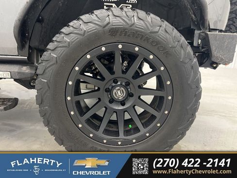 Used 2022 Ford Bronco Badlands image 20