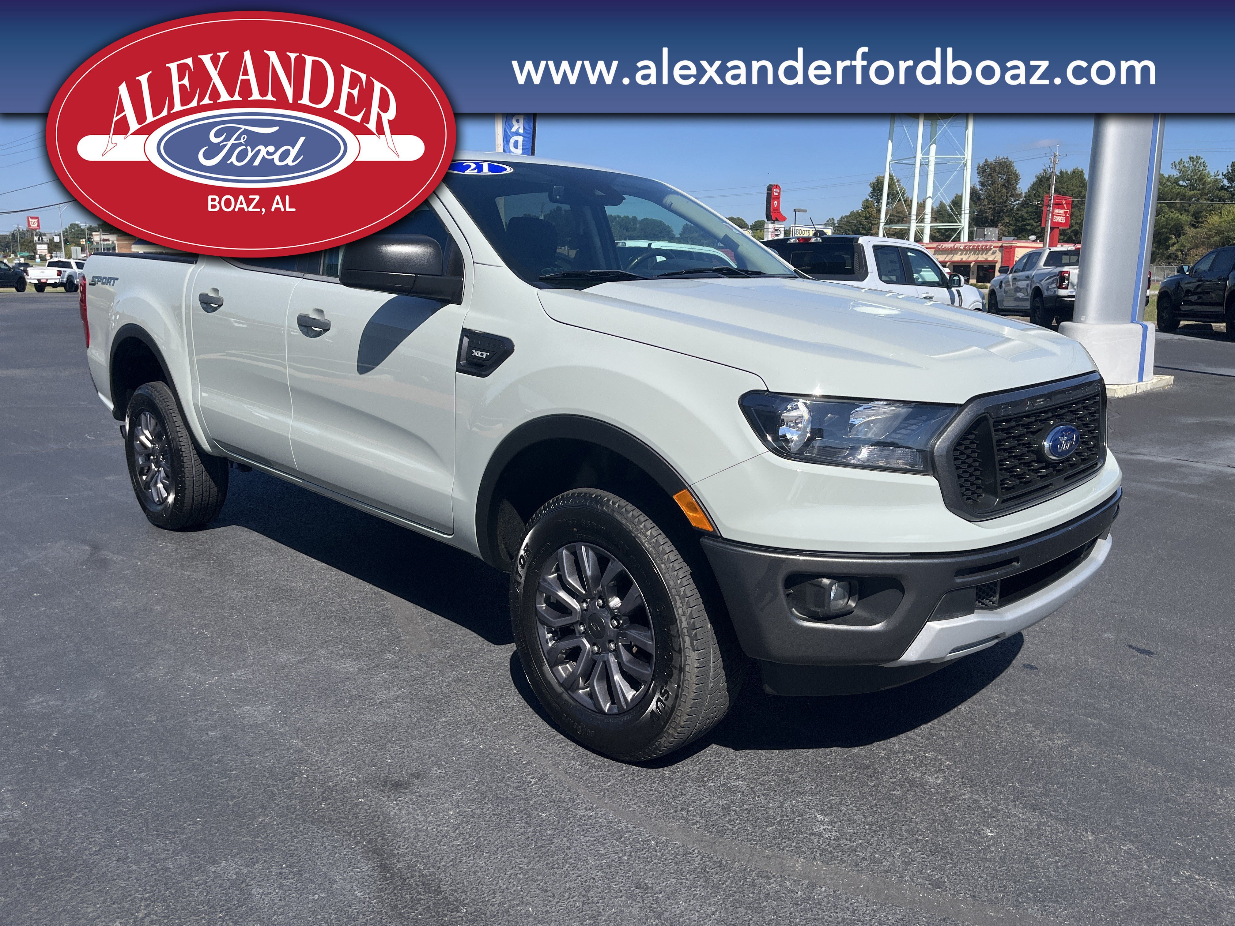Used 2021 Ford Ranger XLT w/ Equipment Group 301A Mid RWD image 3