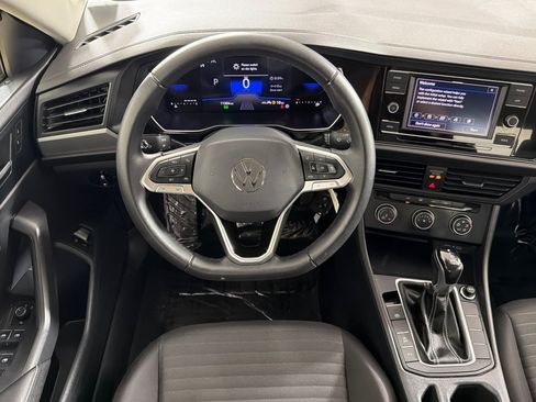 Used 2024 Volkswagen Jetta S FWD image 13