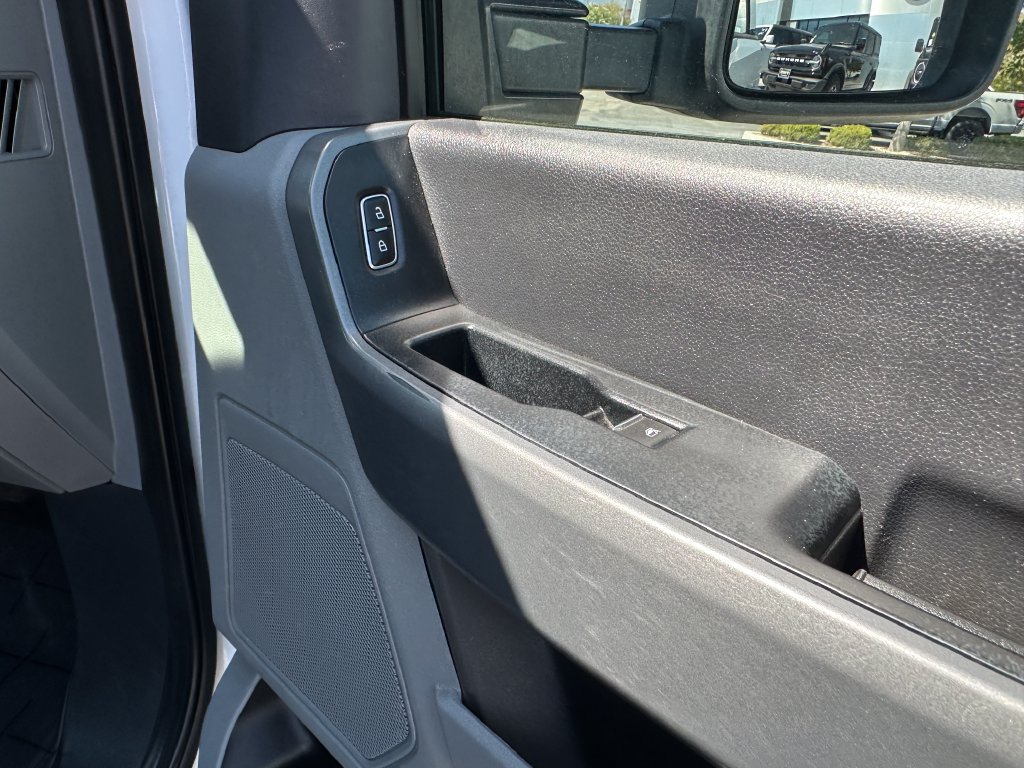 Used 2024 Ford F350 XLT AWD/4WD image 18