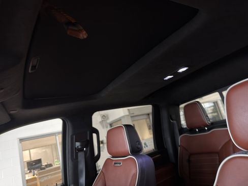 Used 2024 GMC Sierra 2500 Denali Ultimate w/ Max Trailering Package image 10