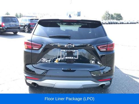 Certified 2024 Chevrolet Blazer LT w/ Midnight/Sport Edition AWD/4WD image 4