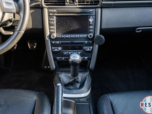 Used 2009 Porsche 911 Carrera S image 28