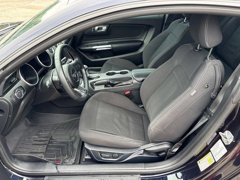 Used 2021 Ford Mustang Coupe w/ Equipment Group 101A RWD image 18