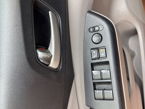 Used 2014 Honda CR-V LX image 22