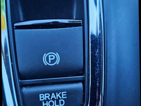 Used 2021 Honda HR-V EX image 26