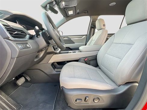 New 2026 GMC Acadia Elevation image 15