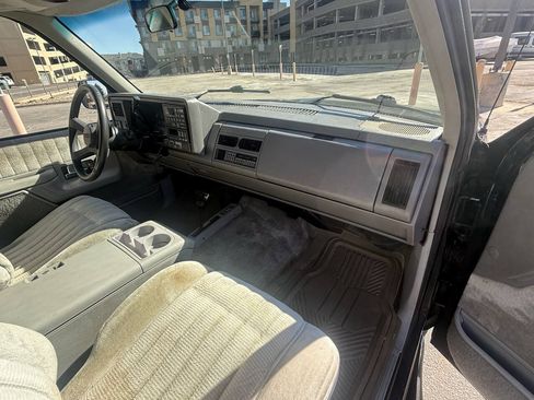 Used 1992 Chevrolet Blazer 4WD image 24