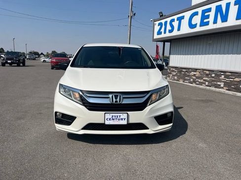 Used 2019 Honda Odyssey LX image 2