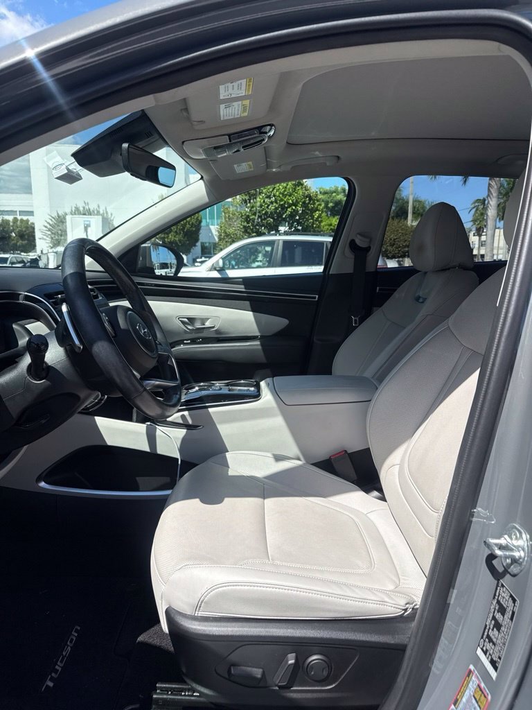 Used 2024 Hyundai Tucson Limited AWD/4WD image 2