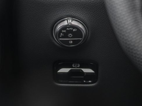 New 2026 Mercedes-Benz GLC 300 4MATIC image 12