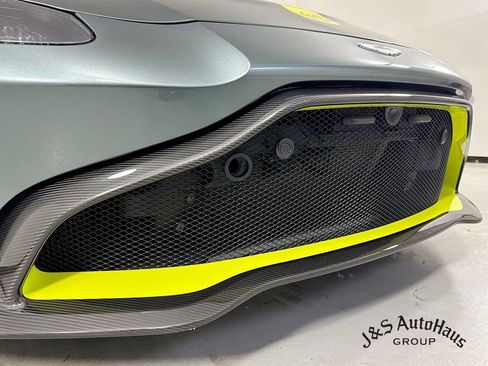 Used 2020 Aston Martin V8 Vantage AMR RWD image 46