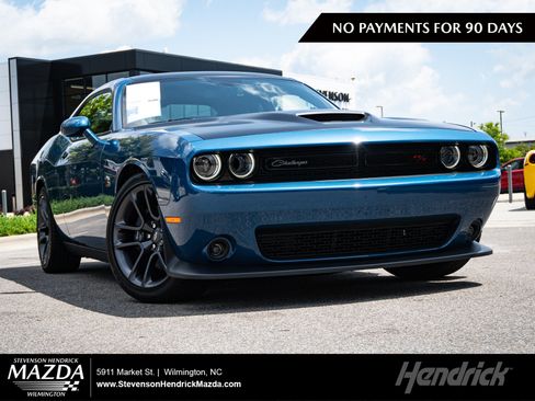 Used 2023 Dodge Challenger R/T Scat Pack w/ Plus Package RWD image 1