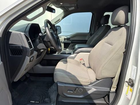 Used 2016 Ford F150 XLT w/ Equipment Group 302A Luxury AWD/4WD image 13