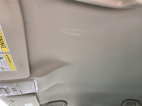 Used 2018 Honda CR-V LX image 22