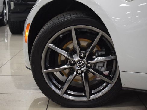 Used 2018 MAZDA MX-5 Miata RF Grand Touring image 14