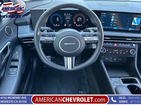 Used 2025 Hyundai Sonata SEL FWD image 17