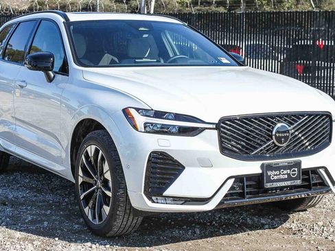 New 2026 Volvo XC60 B5 Plus w/ Protection Package Premier AWD/4WD image 3