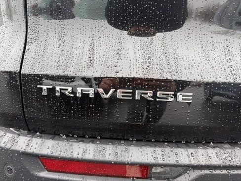 New 2026 Chevrolet Traverse LT w/ Driver Confidence Package FWD image 14