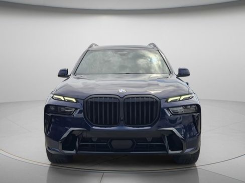 Used 2023 BMW X7 xDrive40i w/ Executive Package AWD/4WD image 5