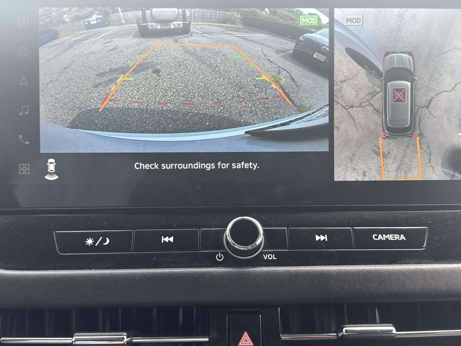 Used 2025 Mitsubishi Outlander SE AWD/4WD image 25