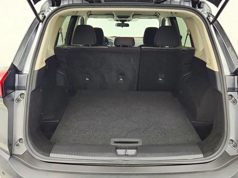 Used 2021 Nissan Rogue SV FWD image 18