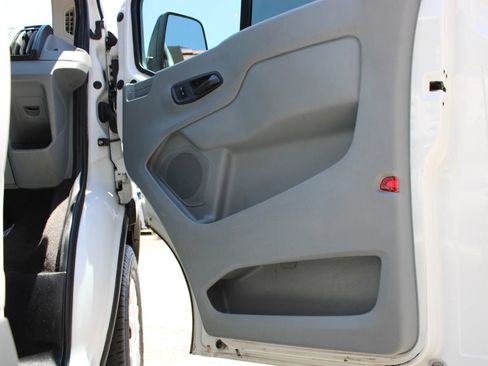 Used 2017 Ford Transit 350 XLT RWD image 17