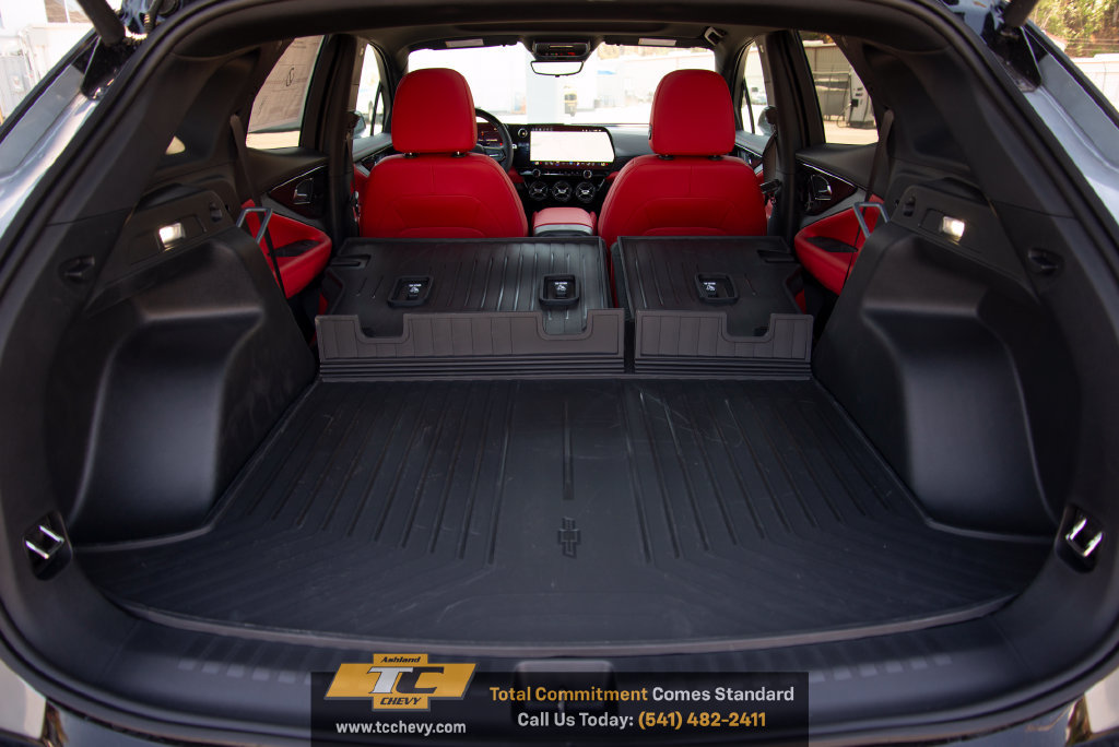 New 2026 Chevrolet Blazer EV SS w/ Performance Package AWD/4WD image 21