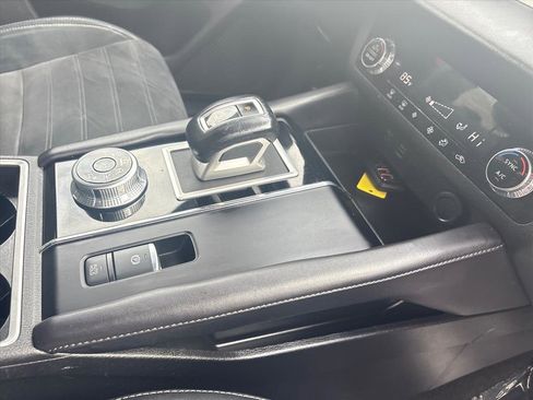 Used 2023 Mitsubishi Outlander SE image 46