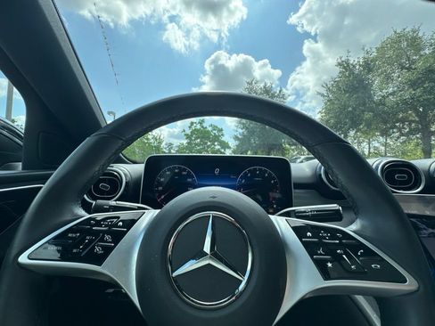 Used 2025 Mercedes-Benz C 300 4MATIC Sedan image 24