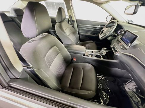 Used 2020 Nissan Altima 2.5 SV image 27