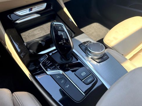 Used 2018 BMW X3 M40i image 10