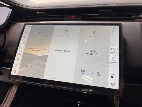 New 2025 Land Rover Range Rover Sport Dynamic SE image 16