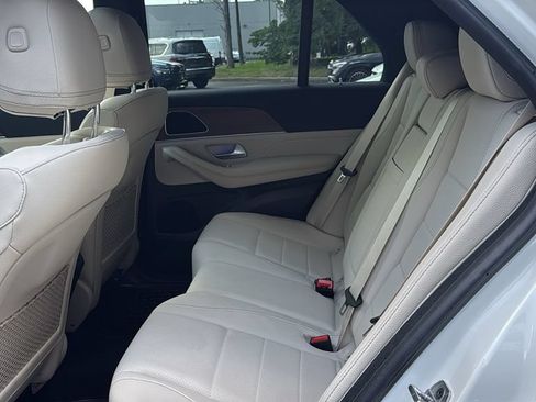 Certified 2025 Mercedes-Benz GLE 350 4MATIC image 23