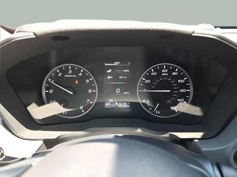 Used 2024 Subaru Crosstrek 2.0i Premium image 12