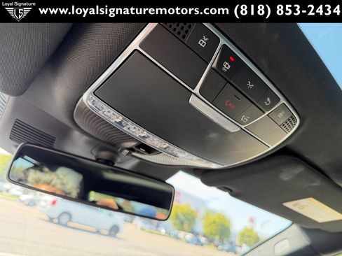 Used 2019 Mercedes-Benz S 560 Sedan image 27