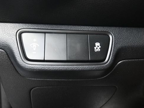 Used 2022 Kia Forte LXS FWD image 8