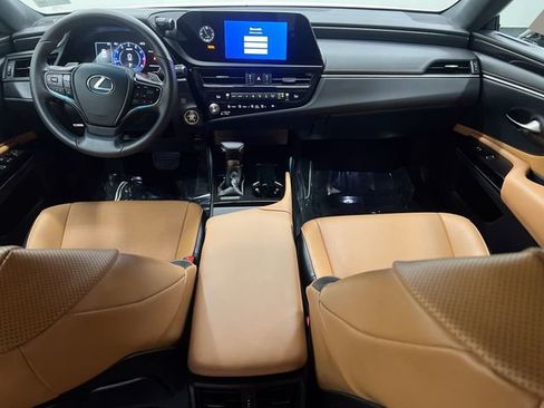 Certified 2025 Lexus ES 350 w/ Accessory Package (Z1) FWD image 14