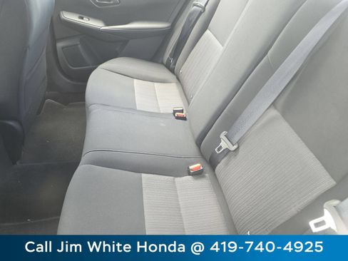 Used 2024 Nissan Sentra SV FWD image 18