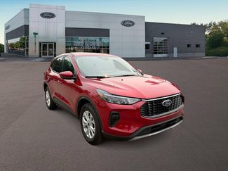Certified 2023 Ford Escape Active w/ Tech Pack #2 AWD/4WD video 2