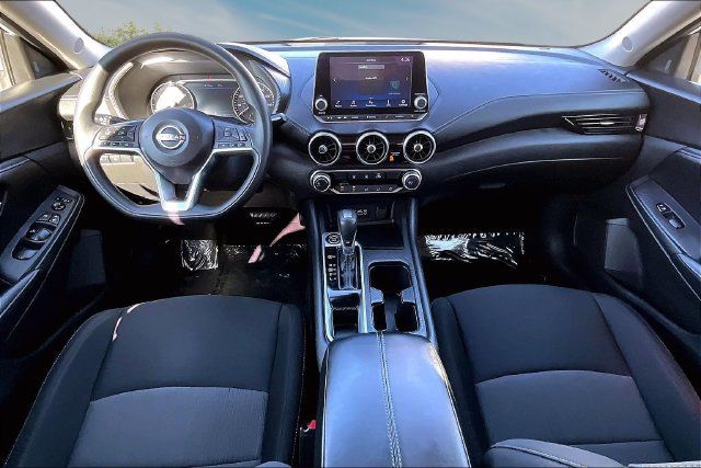 Used 2024 Nissan Sentra SV FWD image 7