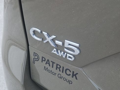 Certified 2025 MAZDA CX-5 Carbon Edition image 5