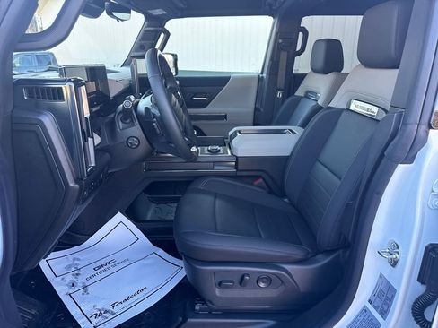 New 2026 GMC Hummer EV 4x4 Crew Cab image 11